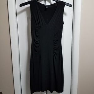 Sleeveless V Neck Dress